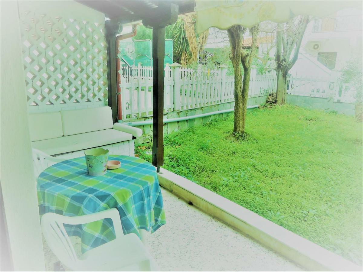 Hippocampus Beach House Полихроно Экстерьер фото